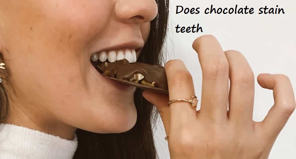 does chocolate stain teeth