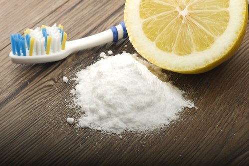 Baking Soda with Lemon for Teeth: A Natural Whitening Solution