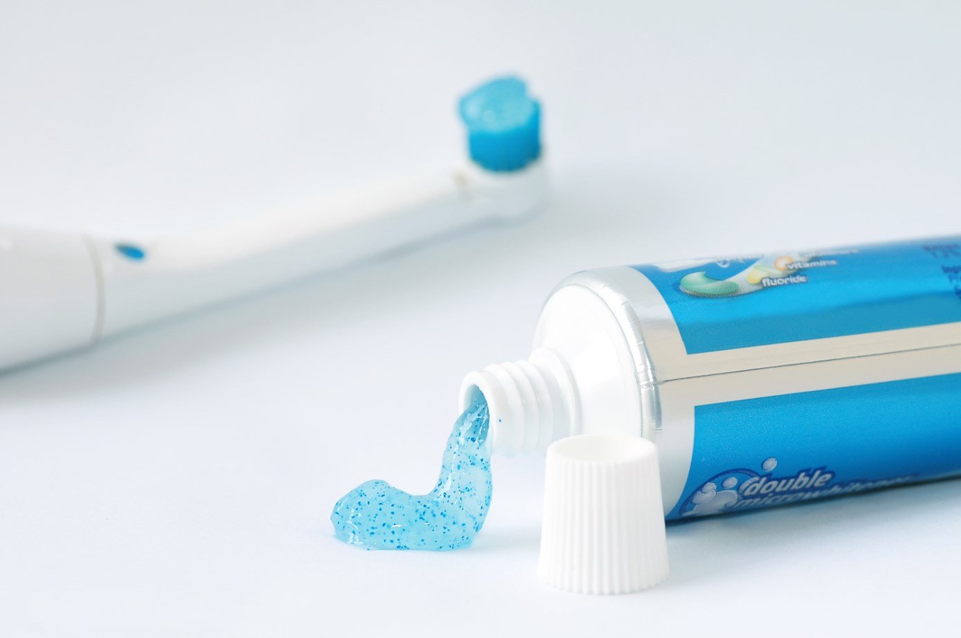 Best Toothpaste: A Comprehensive Guide to Choosing the Best Toothpaste and Toothbrush for Optimal Oral Health